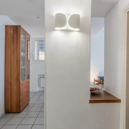شقة Vibrant Trastevere 2 Bedrooms On Via Del Moro *